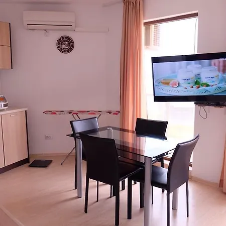 شقة Sozopoli Beach *